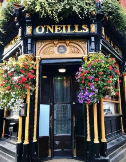 O'Neills Victorian Pub & Townhouse - image 11