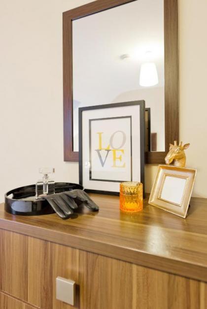 Five Lamps Suites - image 15