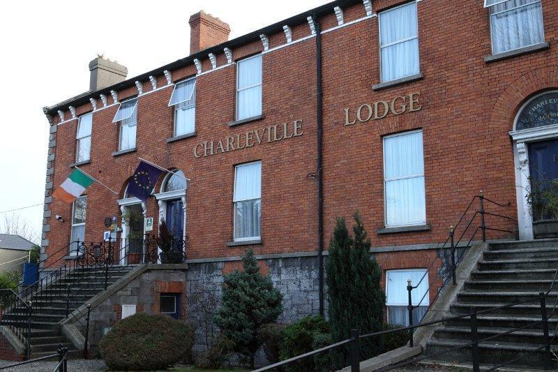 Charleville Lodge Hotel - main image