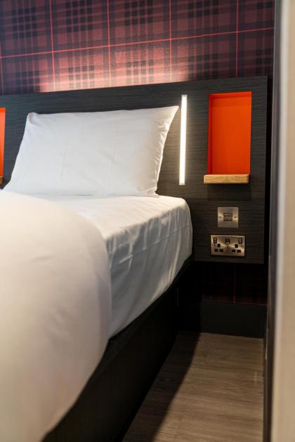 easyHotel Dublin - image 11