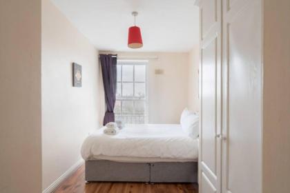 Central 2BD Flat in Heart of Dublin - image 10