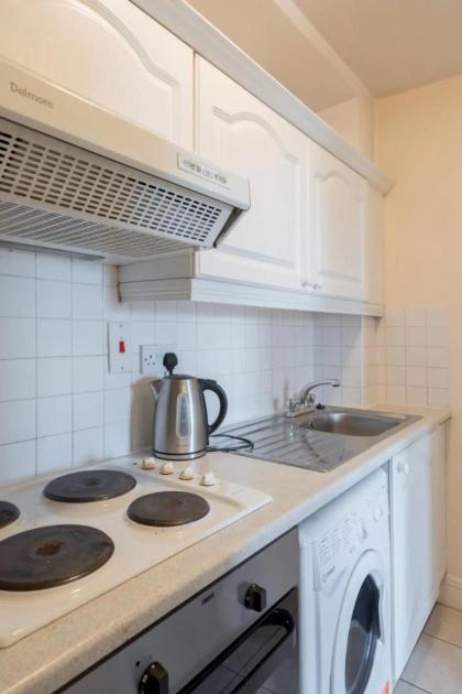 Central 2BD Flat in Heart of Dublin - image 16